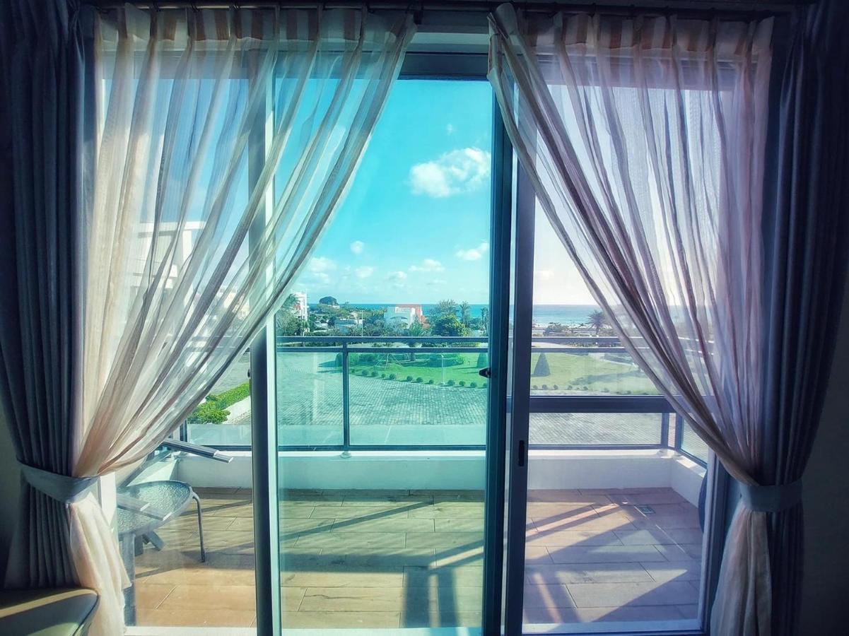 墾丁椰林 海灘文旅 Hotel Cape Eluanbi Bagian luar foto
