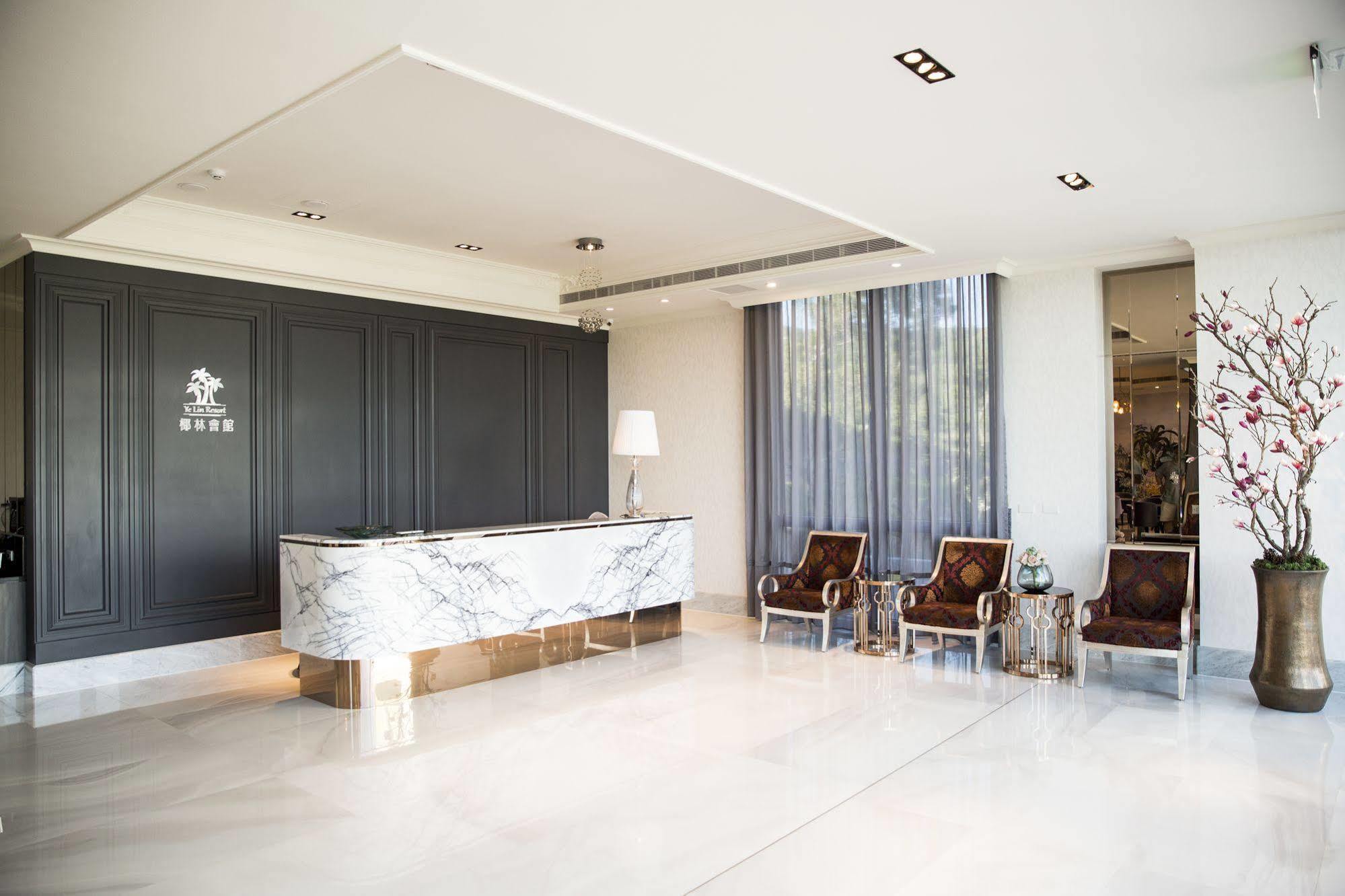 墾丁椰林 海灘文旅 Hotel Cape Eluanbi Bagian luar foto