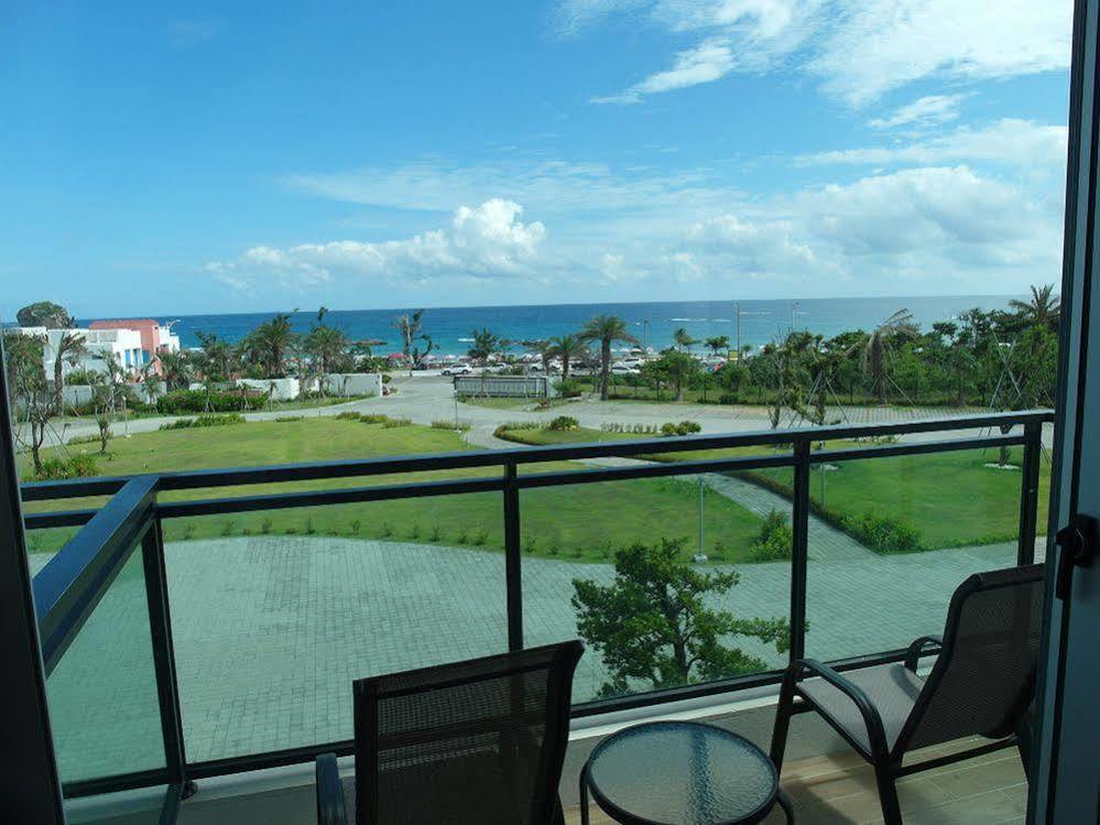 墾丁椰林 海灘文旅 Hotel Cape Eluanbi Bagian luar foto